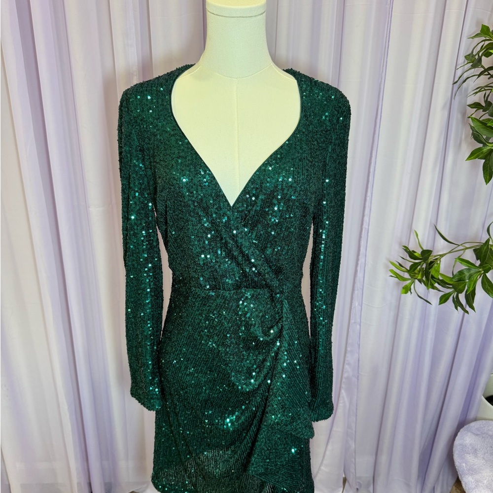 Badgley Mischka Teal Sequin Long Sleeve Dress
